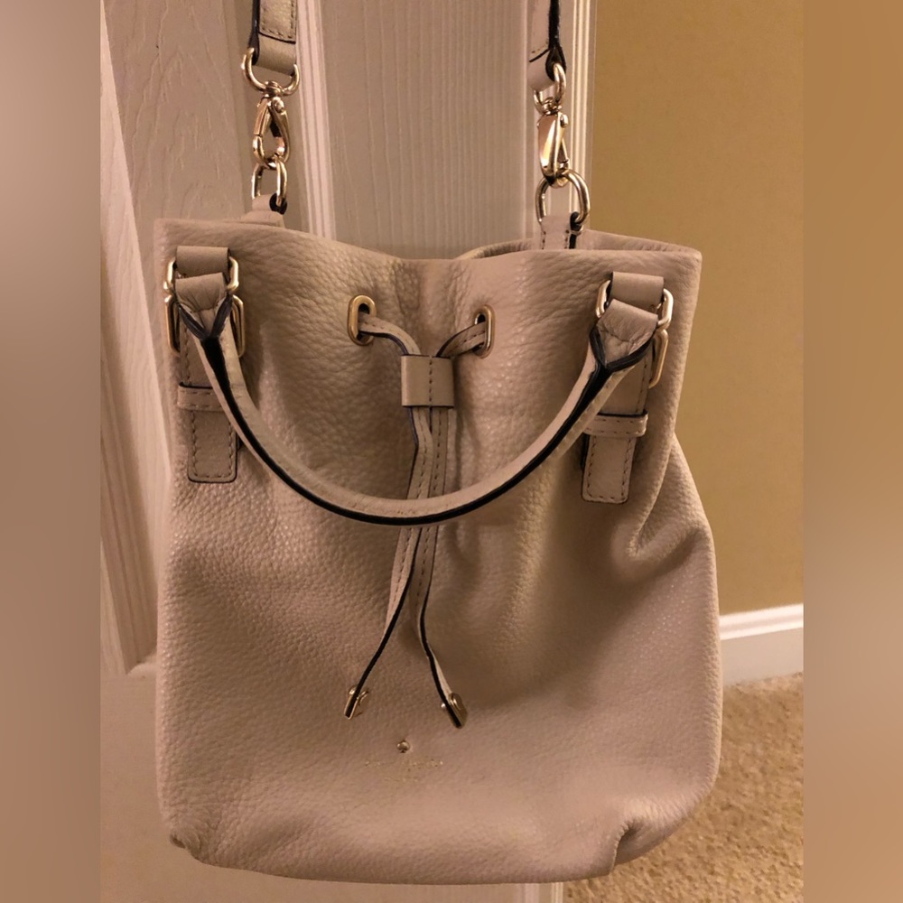 COPY - Leather Buttercream Kate Spade Pull String Handled Crossbody Bag
